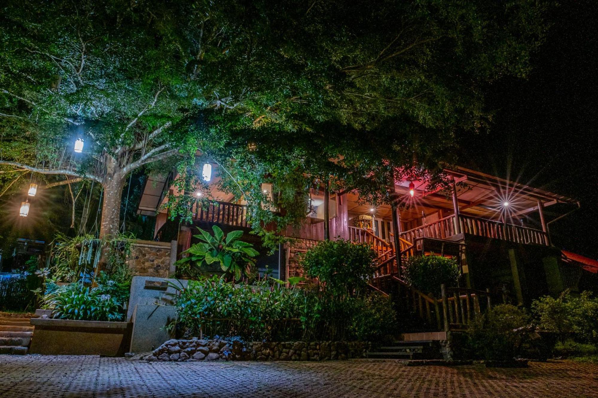 Kanlaya's Eyrie, Luxury Alloggio in famiglia Pang Mapha