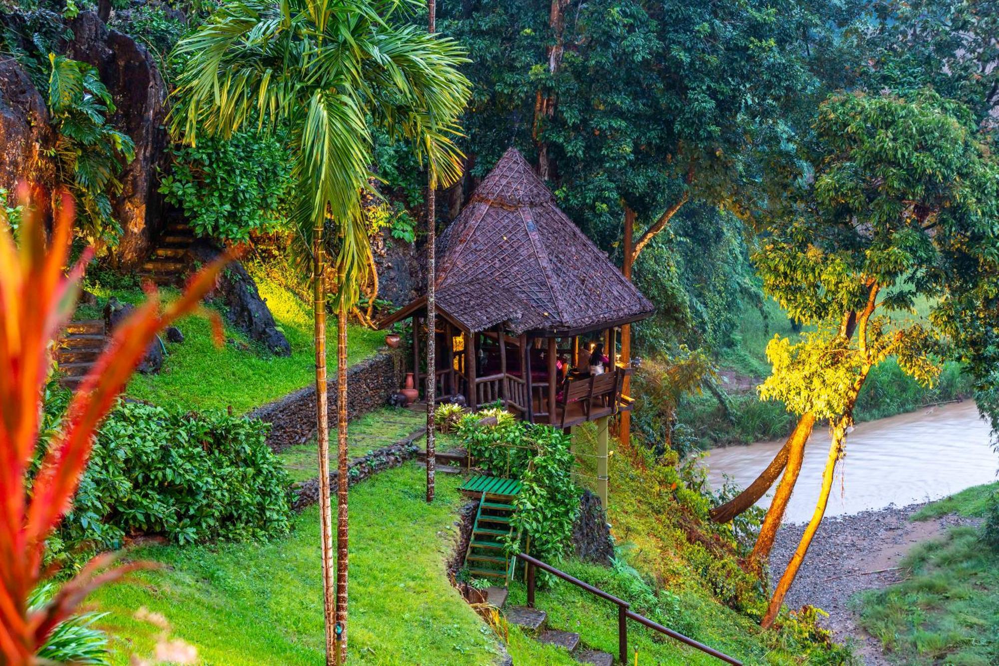 Alloggio in famiglia Kanlaya's Eyrie, Luxury Pang Mapha